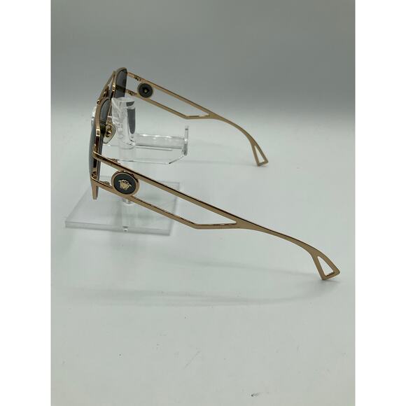 Versace Sunglasses with case- Black/Gold - Picture 6 of 14